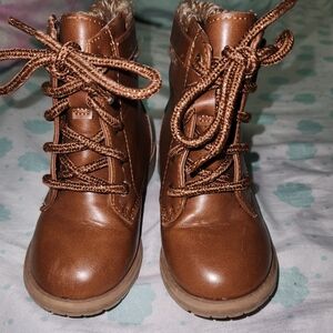 Wonder national toddler size 8 brown boots